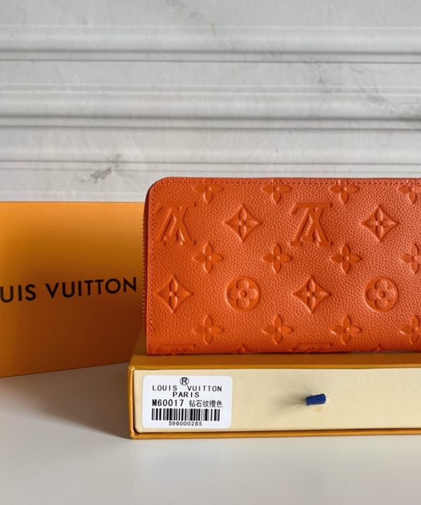 b924bc2341c54800a24fba1342f70b56-1