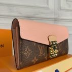 bbb2d2e01aa84114b410239738a370f5-1