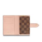 bbba1788c8944e62bdb9508a50a3ee41-1