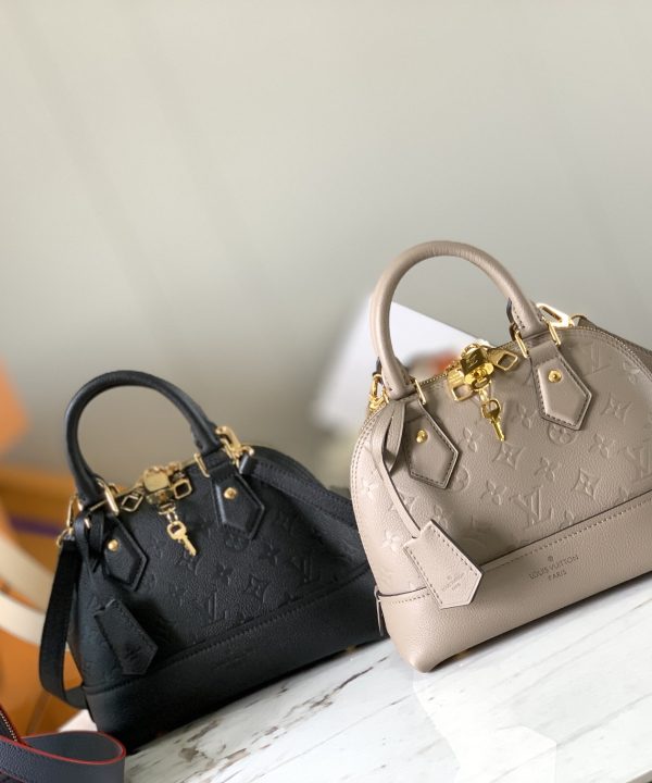 bd1841f679b94ff89402650aef48b809-1