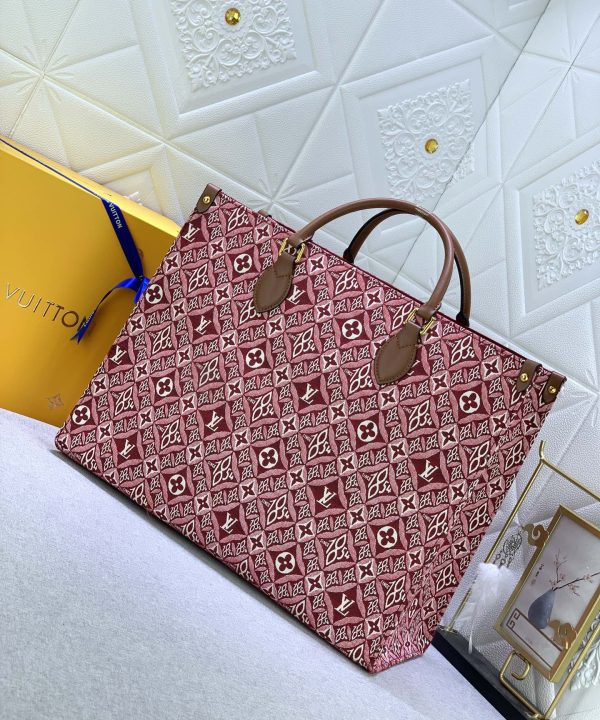 bf6972b448eb476eb307458f71277c54-1