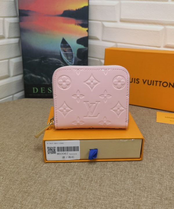 c337086375304f659f092c14bc42c49c-1