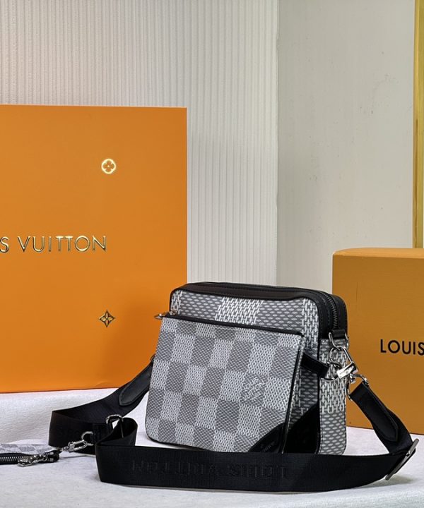 c535c2932c2d4f979e5cc47709212b2a-1