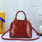 c8e989eedad549e98649a5a6c42cec9f-1