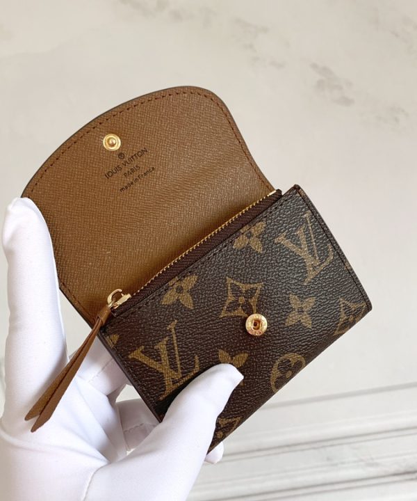 c8fe904a0a594f62a43194982e80a3dd-1