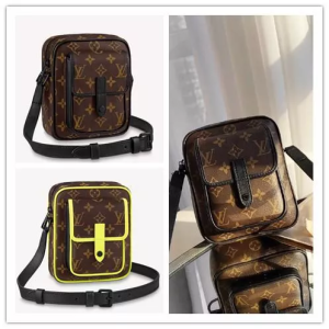 【Louis Vuitton バッグ】 番号：M69404 サイズ: 15x17x8CM -2色