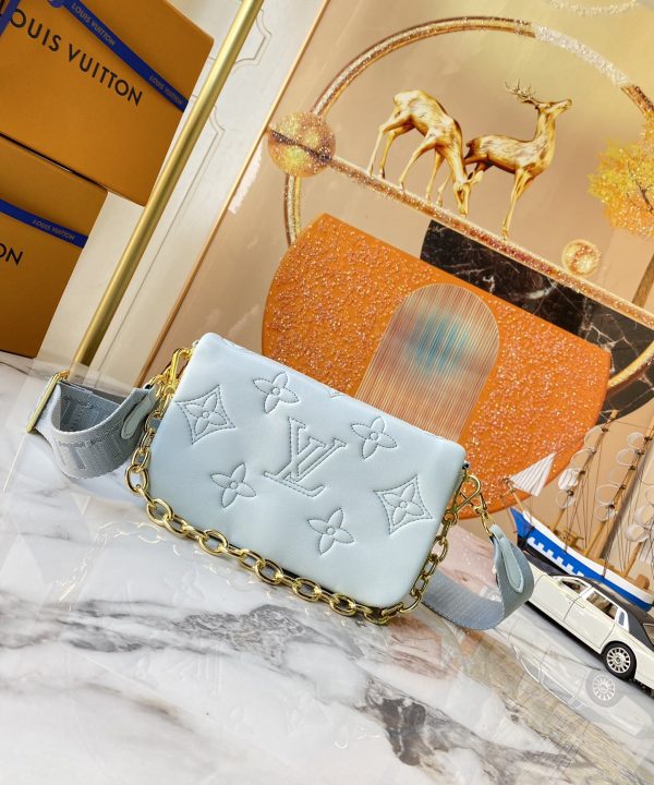 d272624bb27a48f8aff018be1cd7d1bc