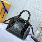 d46018c2f9514d34b713fb142d4bb4a5-1