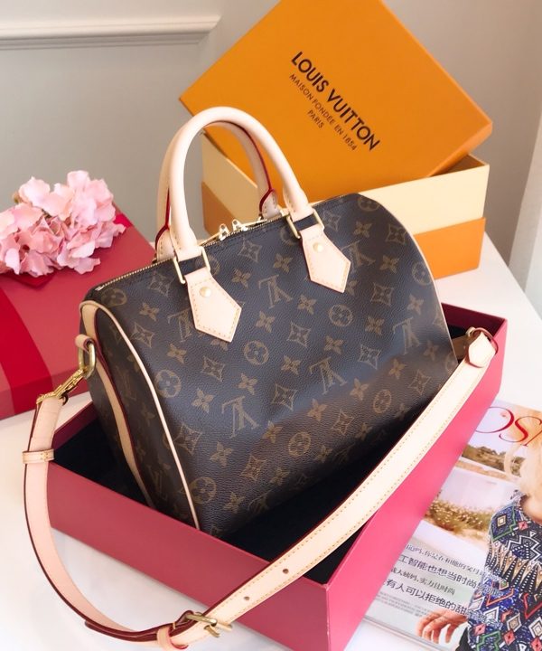 d6ca1d1e96ca4ddc9d5e9d6c51813801-1