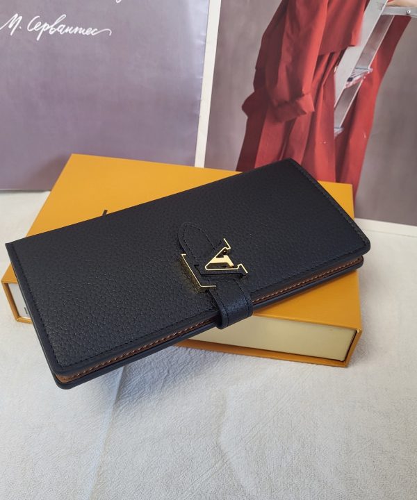 dda89f01adf749af84727768d1e0b181-1