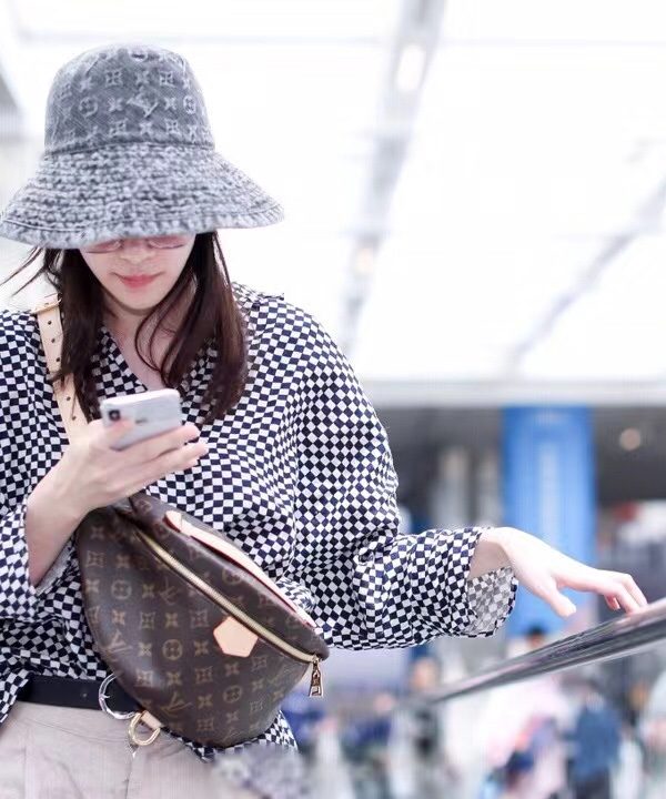 e173a2ee82264ee4bca6e5cdaf3aee10-1 e173a2ee82264ee4bca6e5cdaf3aee10-1