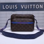 e37260cd9f3343bb9b32684599e57c23-1