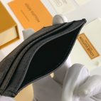 e73ca18f3ef148079975f5ee90fe8458-1