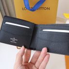 e9f9e958cb464291af019d379e97561b-1