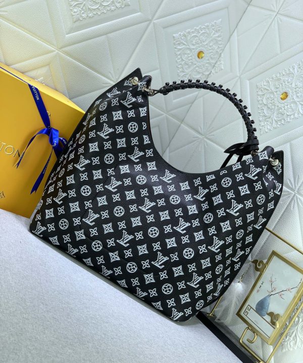 ea989e8a08554ca79e0ffe943b6b940b-1