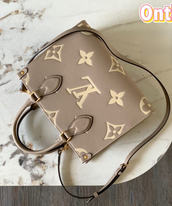 eb07d14fb58f4b55899ff06fa41b9e1a-1