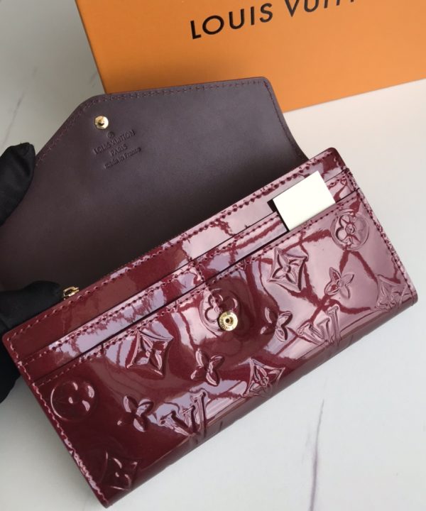 f3b70f435abc4bd6b97ec20f5dfd7b12-1