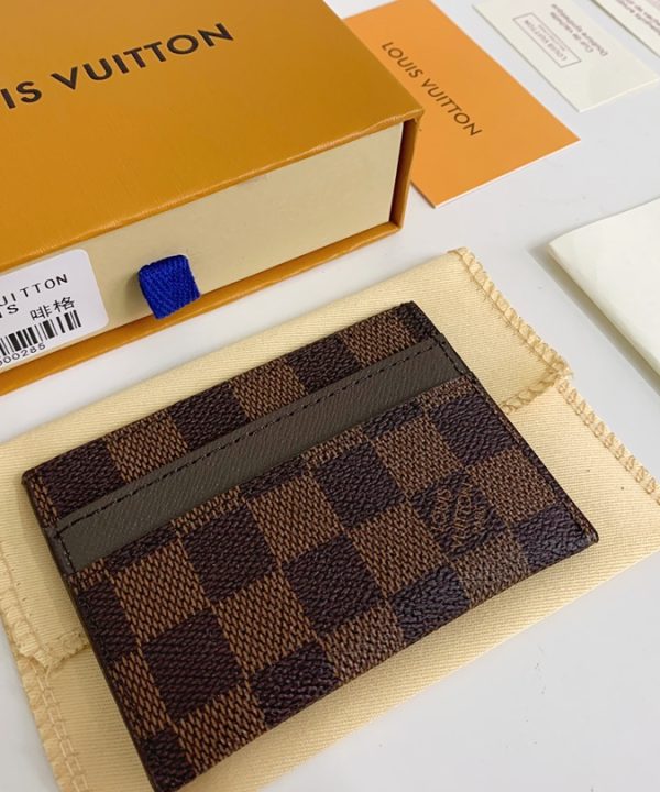 f3eeda464b3c4141a322a08ab22a7f95-1 f3eeda464b3c4141a322a08ab22a7f95-1