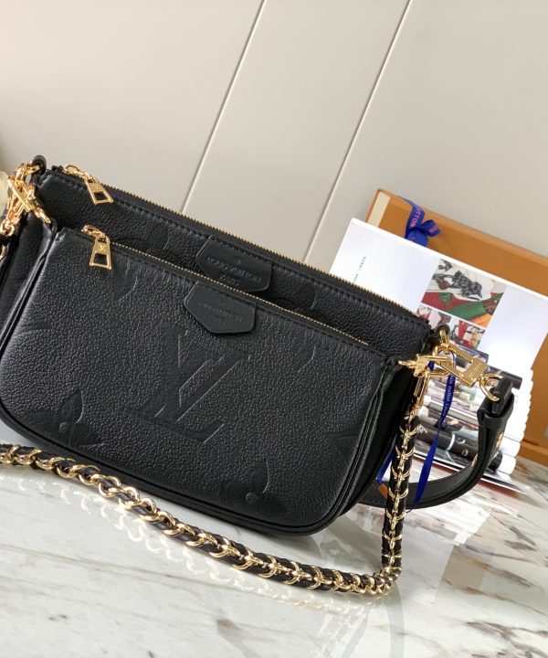 f459f23e28954e58b22254ea32f835eb-1