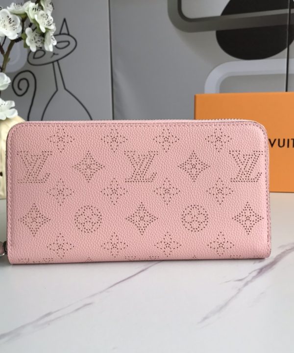 fa3d293d208d4b269c610ba145aedca7-1