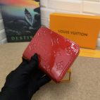 fc940f32405a410c986920922f2e2eb6-1