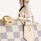 fce600fa8b444e58bbc0bd2482f988a5-1