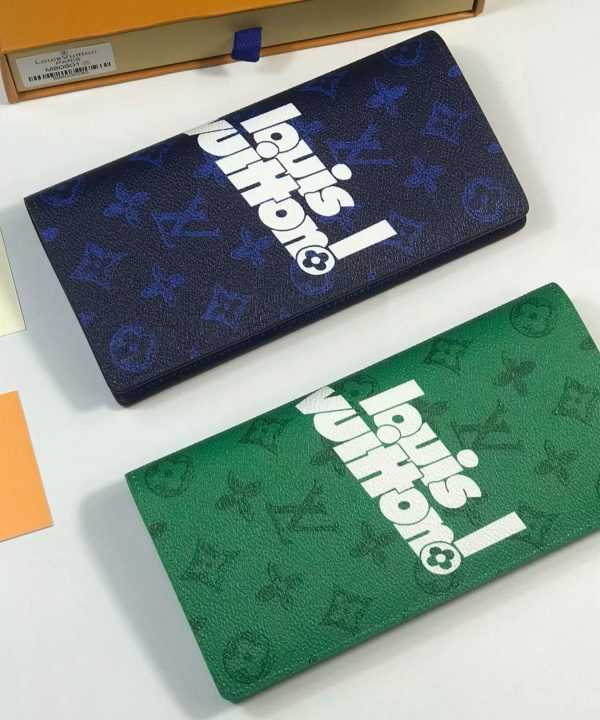 ff2b666c464f4fc8b68a323a0f996e44-1