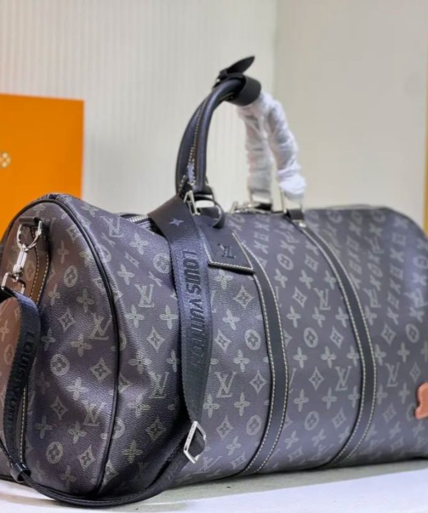 imageName1676430819983-1