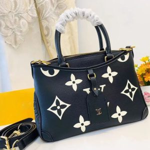 海外発送(10-15日にお届け)【LOUIS VUITTON レディース バッグ 】Trianon 28 x 18 x 8CM