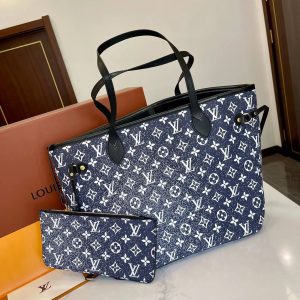 海外発送(10-15日にお届け)【LOUIS VUITTON レディース  バッグ 】32*29*10CM