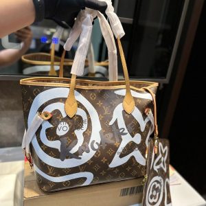 海外発送(10-15日にお届け)【LOUIS VUITTON レディース バッグ 】Onthego 32*17*28cm