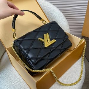 海外発送(10-15日にお届け)【LOUIS VUITTON レディース  バッグ 】TWIST 23*16*13CM