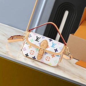【Louis Vuitton バッグ】Nano Diane 19 x 10.5 x 6CM