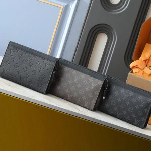 【Louis Vuitton バッグ】Alpha Wearable 18.5 x 11 x 6.5cm