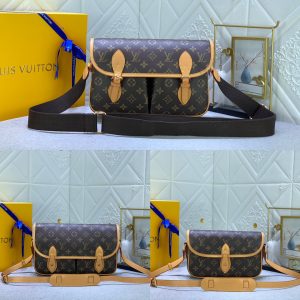 海外発送(10-15日にお届け)【LOUIS VUITTON  レディース バッグ】MoNoGRAM