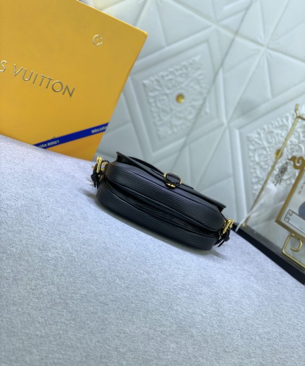 wsxc1698246832034-3-1