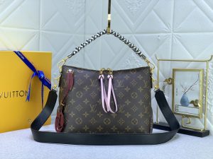 海外発送(10-15日にお届け)  LOUIS VUITTON レディース  バッグ 25*15**21CM