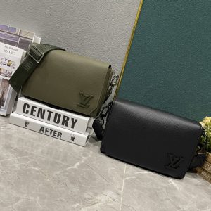 【Louis Vuitton バッグ】 Aer 22 x 16.5 x 7CM